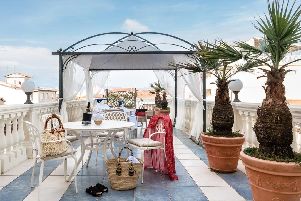 Hotel London Viareggio Exterior foto