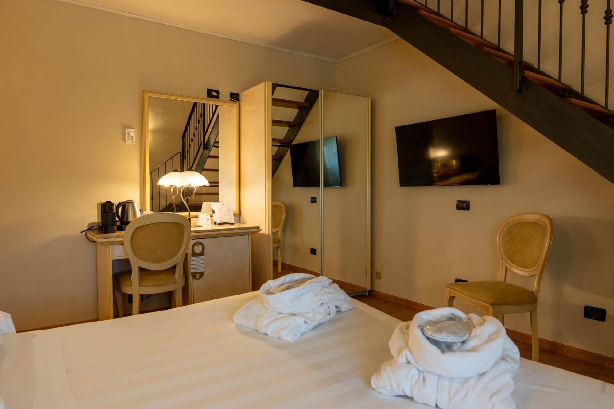 Hotel London Viareggio Exterior foto